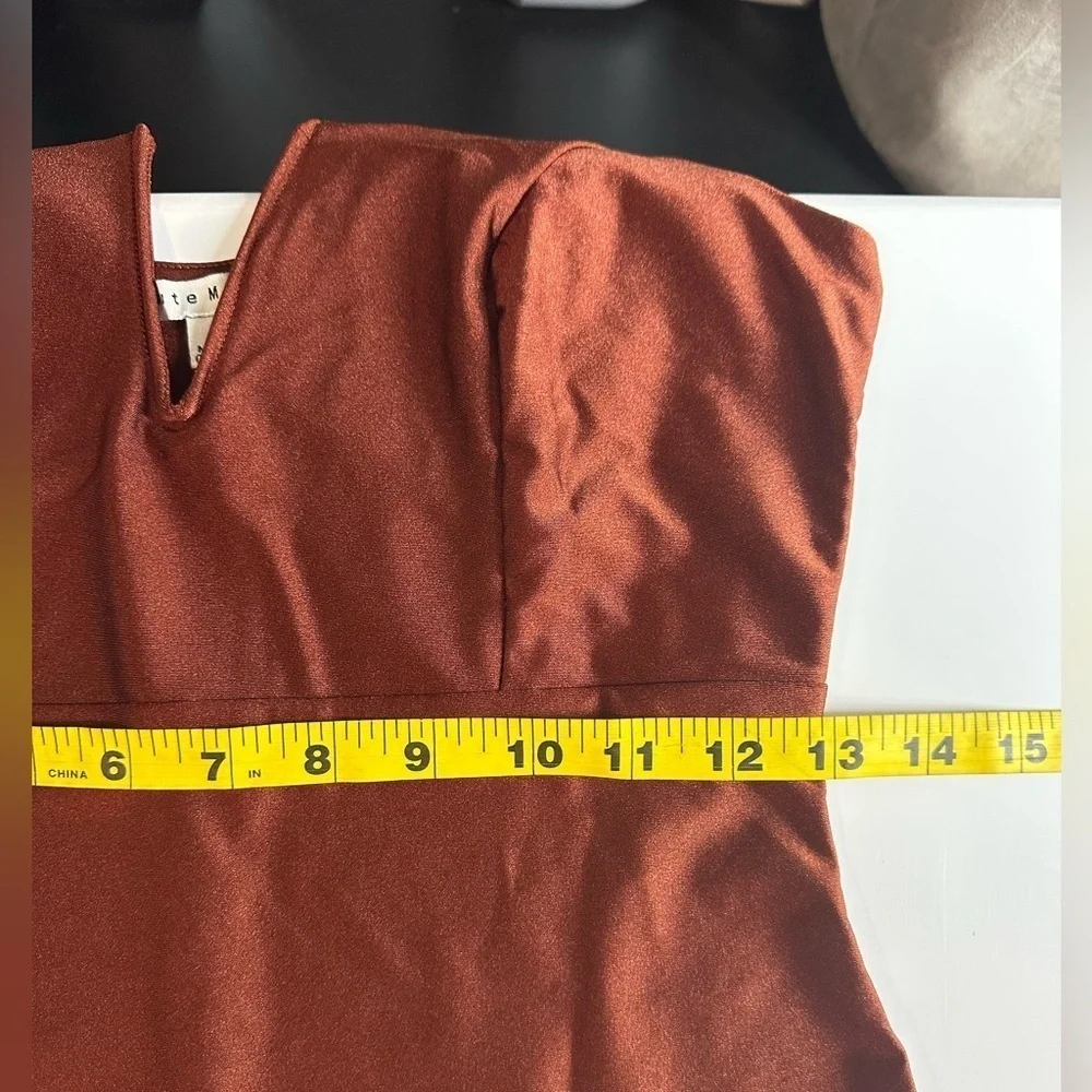 Haute Monde Sleeveless V-Cut Bodycon Dress in Brown Sz M